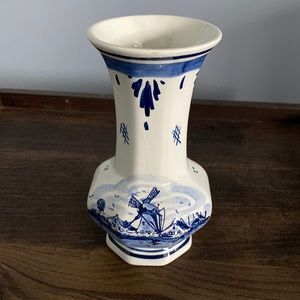 Vase Delft Holland